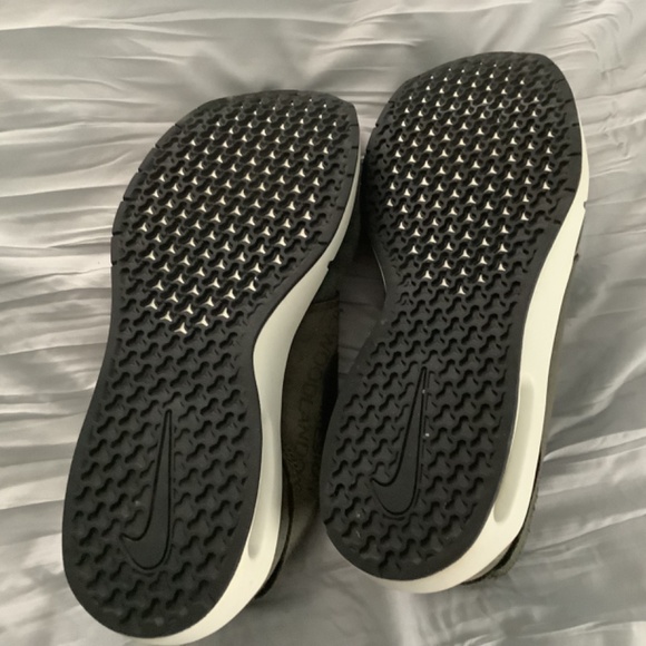 Nike SB Air Max Janoski 2 Premium - Picture 3 of 3